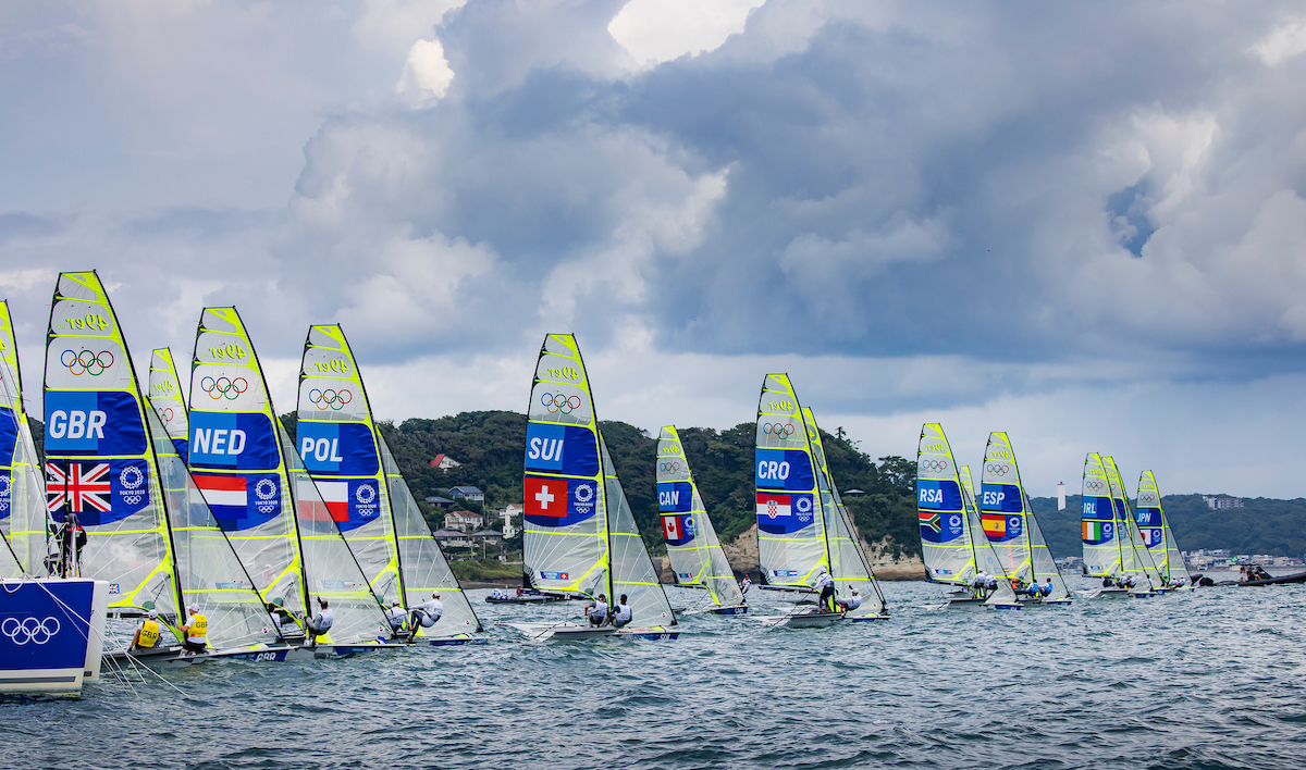 TOKYO 2020: GREAT BRITAIN, SPAIN, AND NEW ZEALAND ARE TOP 3 TEAMS IN 49ER MEN BEFORE MEDAL RACE